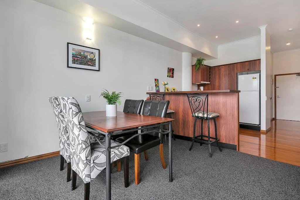 Spacious One Bedroom Apartment On Princes Wharf Auckland Ngoại thất bức ảnh
