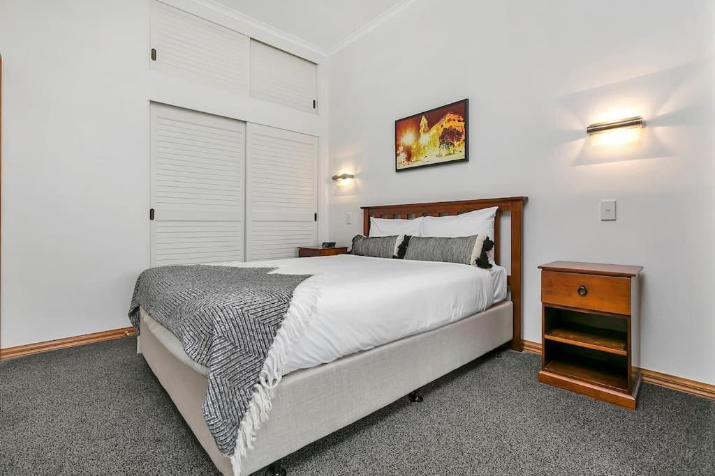Spacious One Bedroom Apartment On Princes Wharf Auckland Ngoại thất bức ảnh